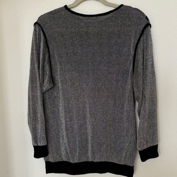 Vintage Toni Lynn Silver Sparkly Sweater Size M/L - Picture 2 of 5